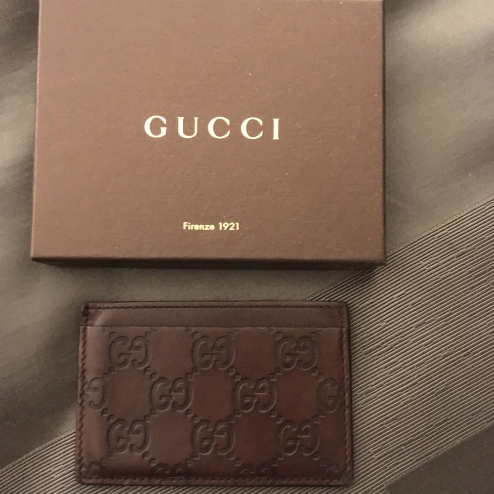 Gucci Signature leather card case
